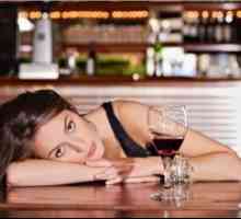Femeie alcoolism - problemă medicală și socială, care are propriile sale caracteristici