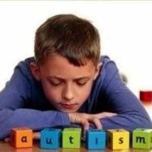 Diagnosticarea autismului la copii: primele simptome. Ce să caute?