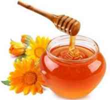 Nuci cu miere - este gustos și sănătos!