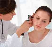 Pruritul și exfolieri în urechile simptom dermatita