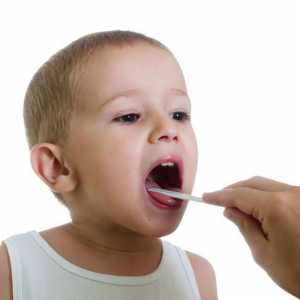 Decât pentru tratamentul laringitei într-un copil?