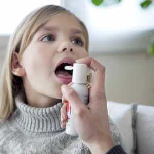 Spray-uri pentru gât pentru dureri în gât pentru copii și adulți